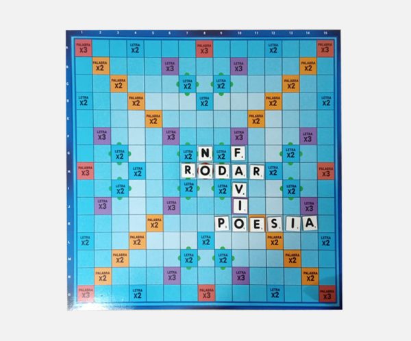 Encuentra las letras, tablero  40 x40 cm