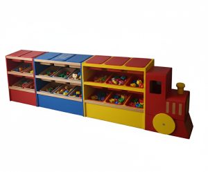 Juguetero en forma de tren